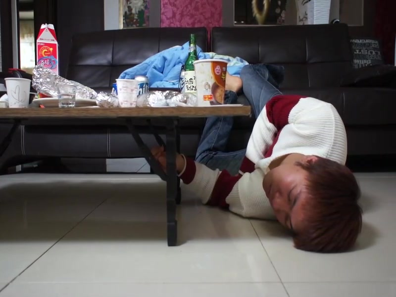 친9에게 더 흥분하는 ㅇ ㅕ자